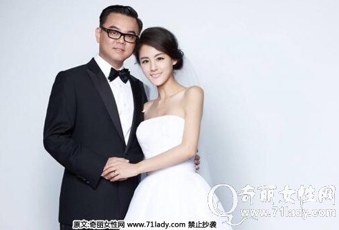 宋纪妍晒刚出生女儿照片 宋纪妍老公身价百亿背景被扒